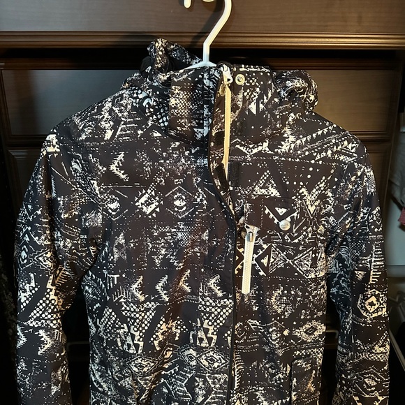 Girls Jupa winter jacket - Picture 2 of 5